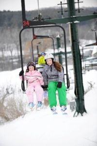 kids on ski lift