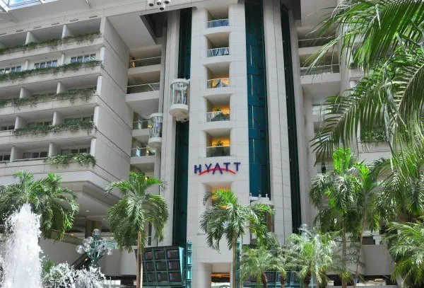 Orlando Airport Hyatt entrance in the airport