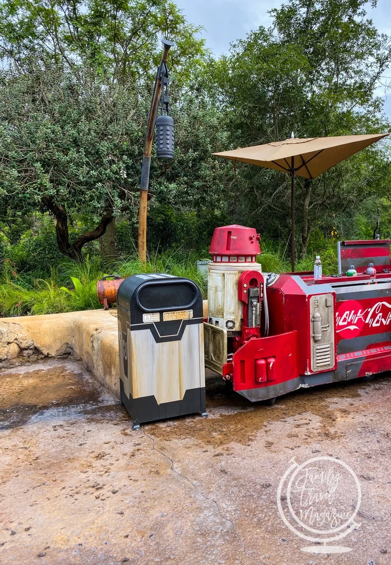 Refreshment stand at Galaxy's Edge