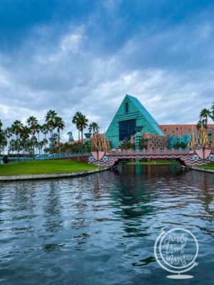 The exterior of the Swan and Dolphin hotels