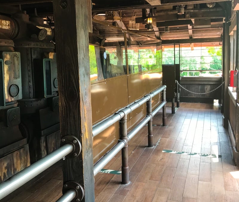 Plexiglass Big Thunder Mountain