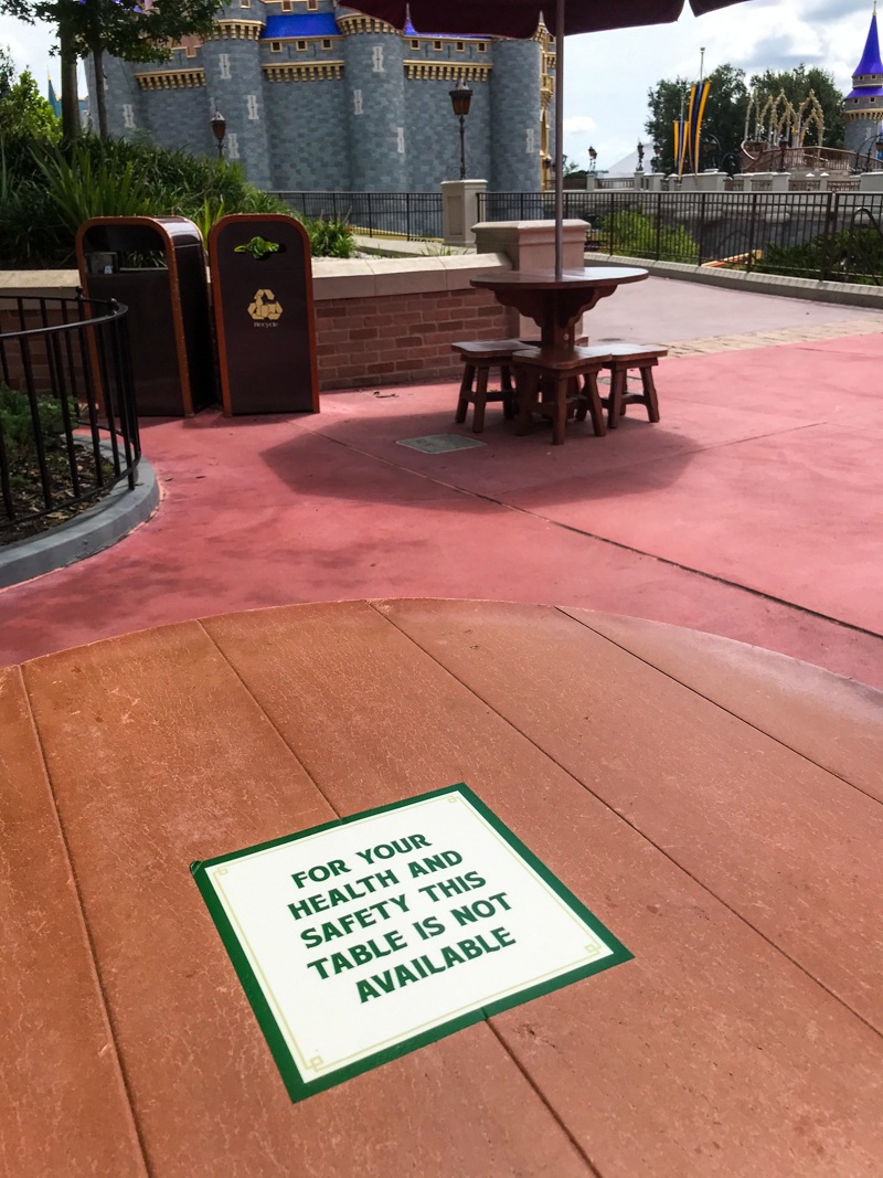 Table unavailable at Quick Service Restaurant