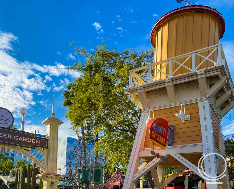 Entrance to Goofy Sky School ride