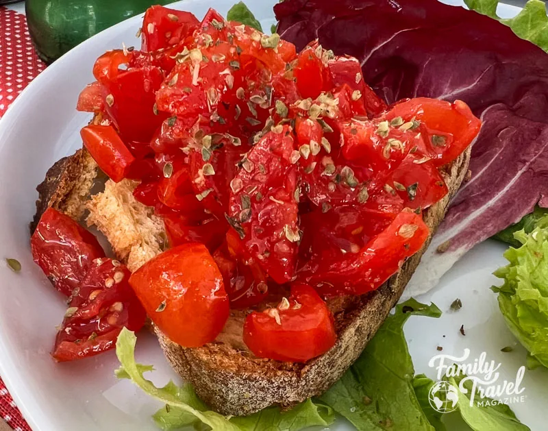 Tomato bruschetta on plate 