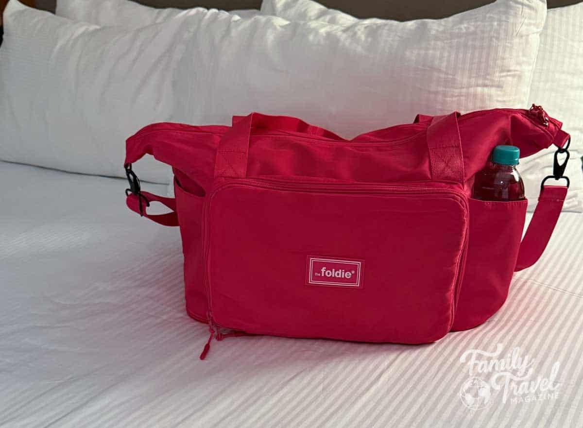 Review of the Foldie Foldable Travel Bag